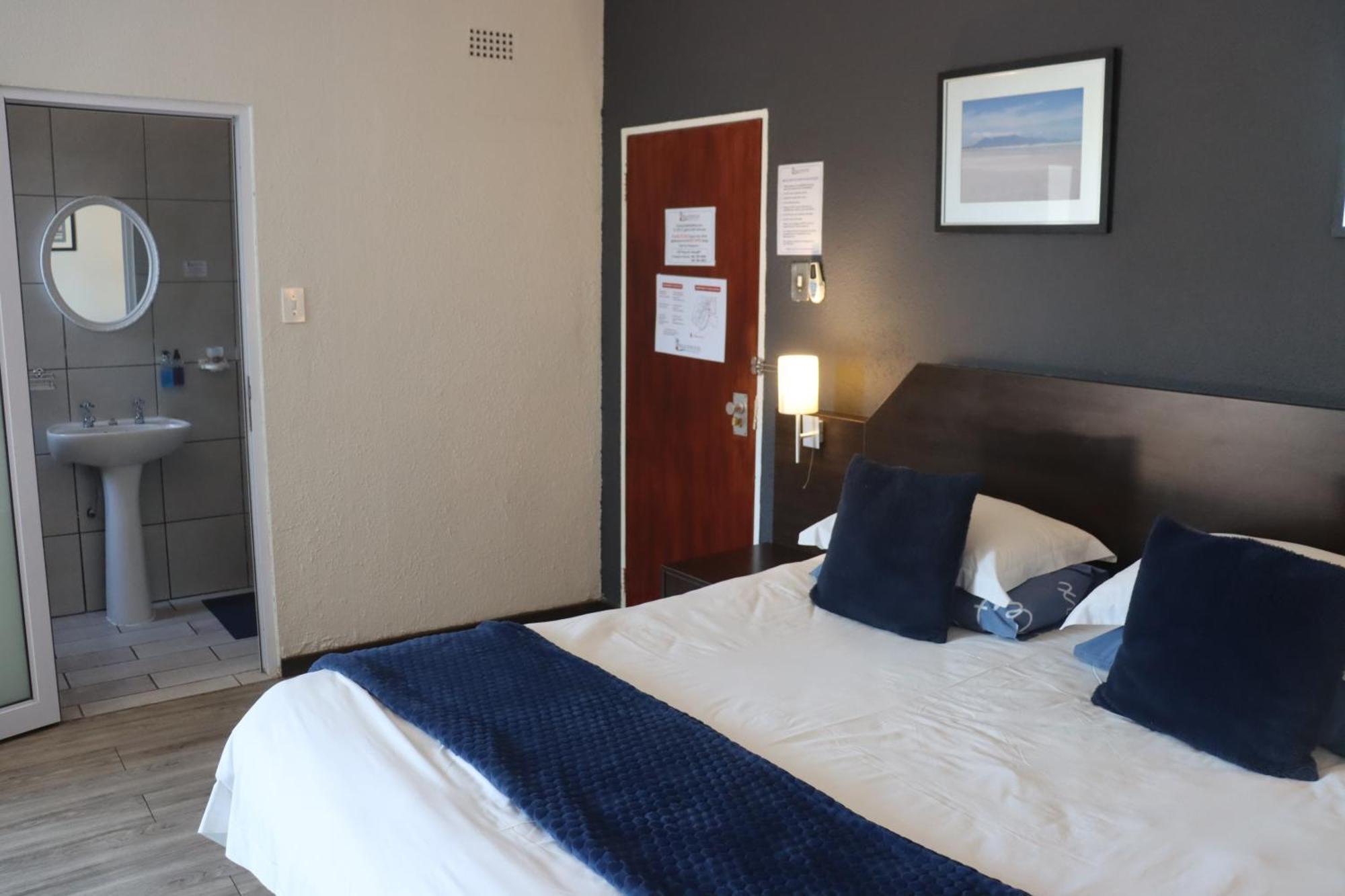 Beachwood Inn Melkbosstrand Città del Capo Esterno foto