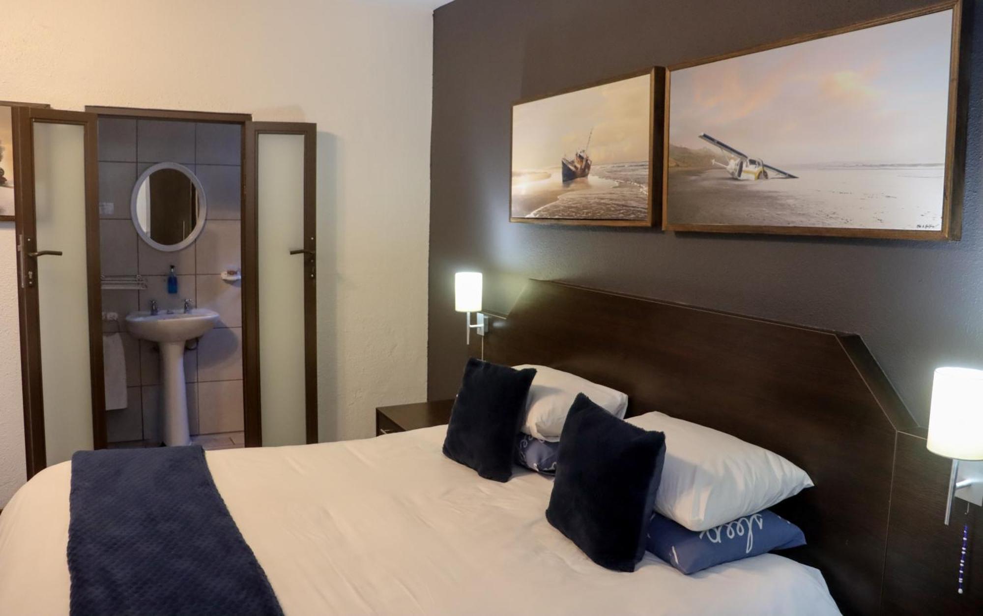Beachwood Inn Melkbosstrand Città del Capo Esterno foto